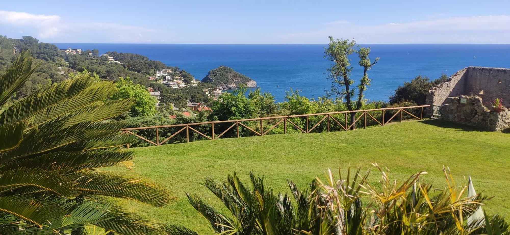 Il Giardino Sull'Isola - Appartamento - Bergeggi Extérieur photo