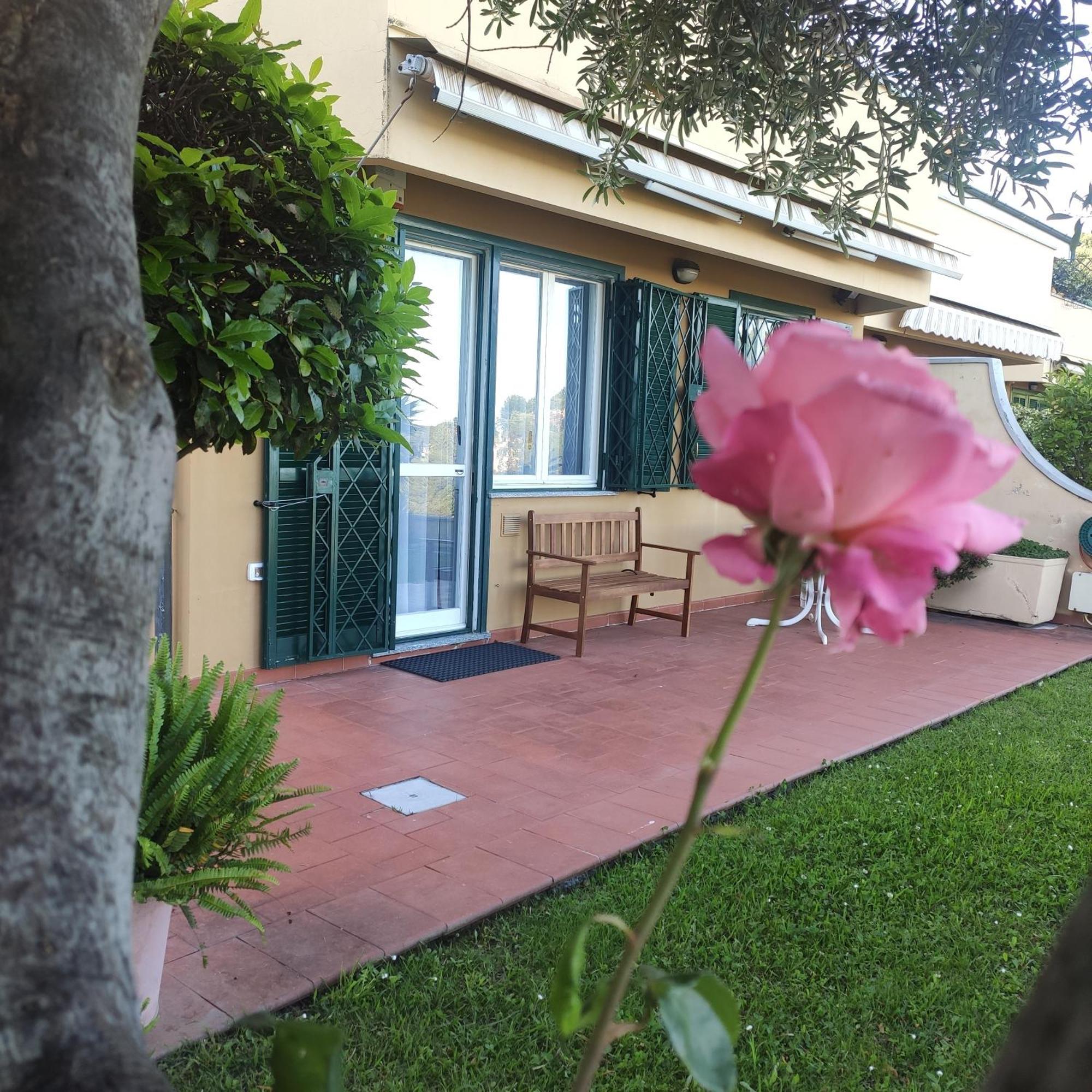 Il Giardino Sull'Isola - Appartamento - Bergeggi Extérieur photo